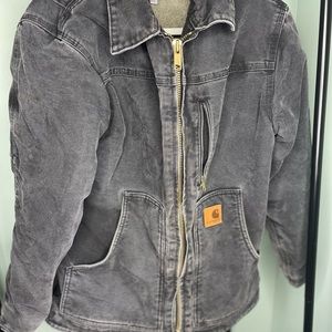 Dark blue,Carhartt,insulated jacket,zip-up. Extremely warm jacket!